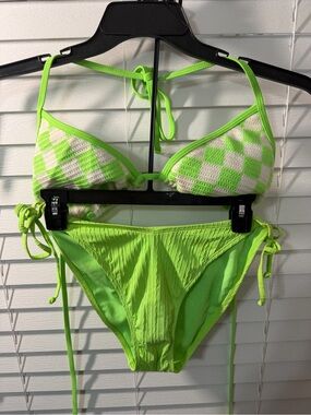 Xhilaration Neon Green Crochet Check Triangle Bikini Set